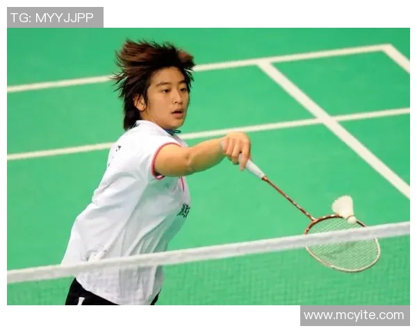 杨娜独家分享网球心得与技巧助你提升球技的秘诀与经验